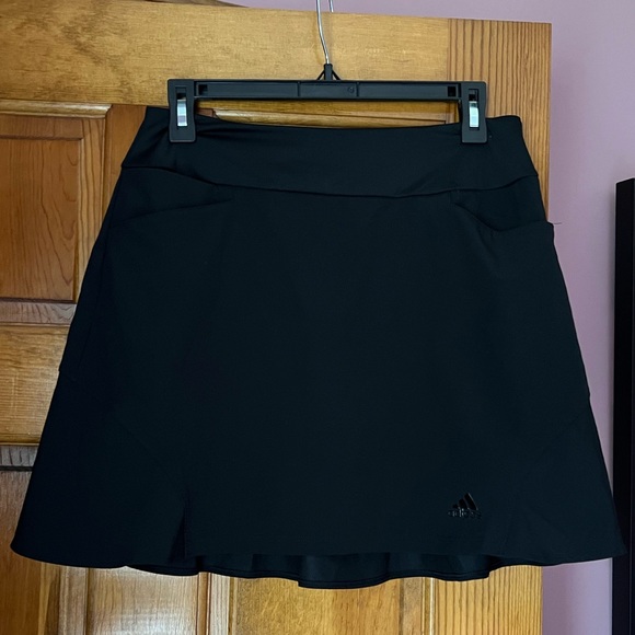 Adidas Women’s Skort - Picture 2 of 8